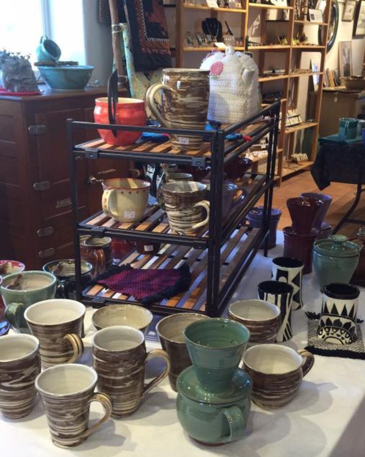 Picture of homemade pottery inside the Tome Gallery in New Mexico